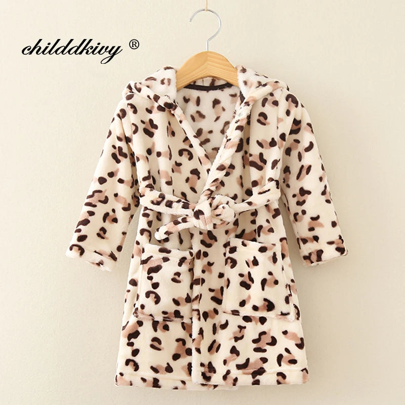 Pijama infantil de flanela para meninos e meninas, roupão para dormir no outono e inverno, roupa de dormir infantil macia com capuz, para crianças de 2 a 8 anos.